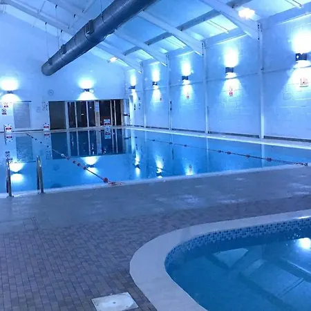The Rockpools, 2 At The Bay Village, Filey, Dog Friendly, Sleep 12 Dom wakacyjny