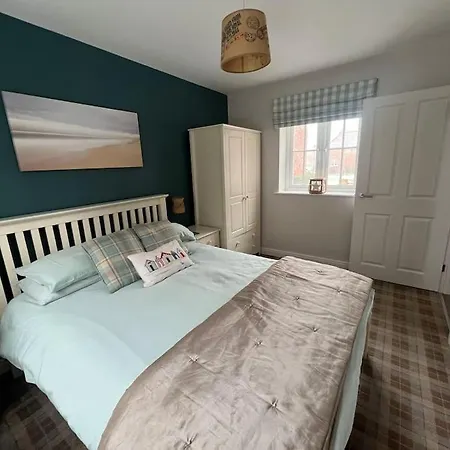 Dom wakacyjny The Rockpools, 2 At The Bay Village, Filey, Dog Friendly, Sleep 12 *