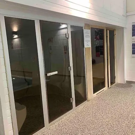 The Rockpools, 2 At The Bay Village, Filey, Dog Friendly, Sleep 12